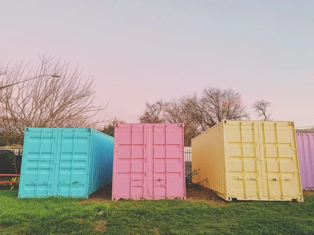 shipping_containers_california-640x480.webp